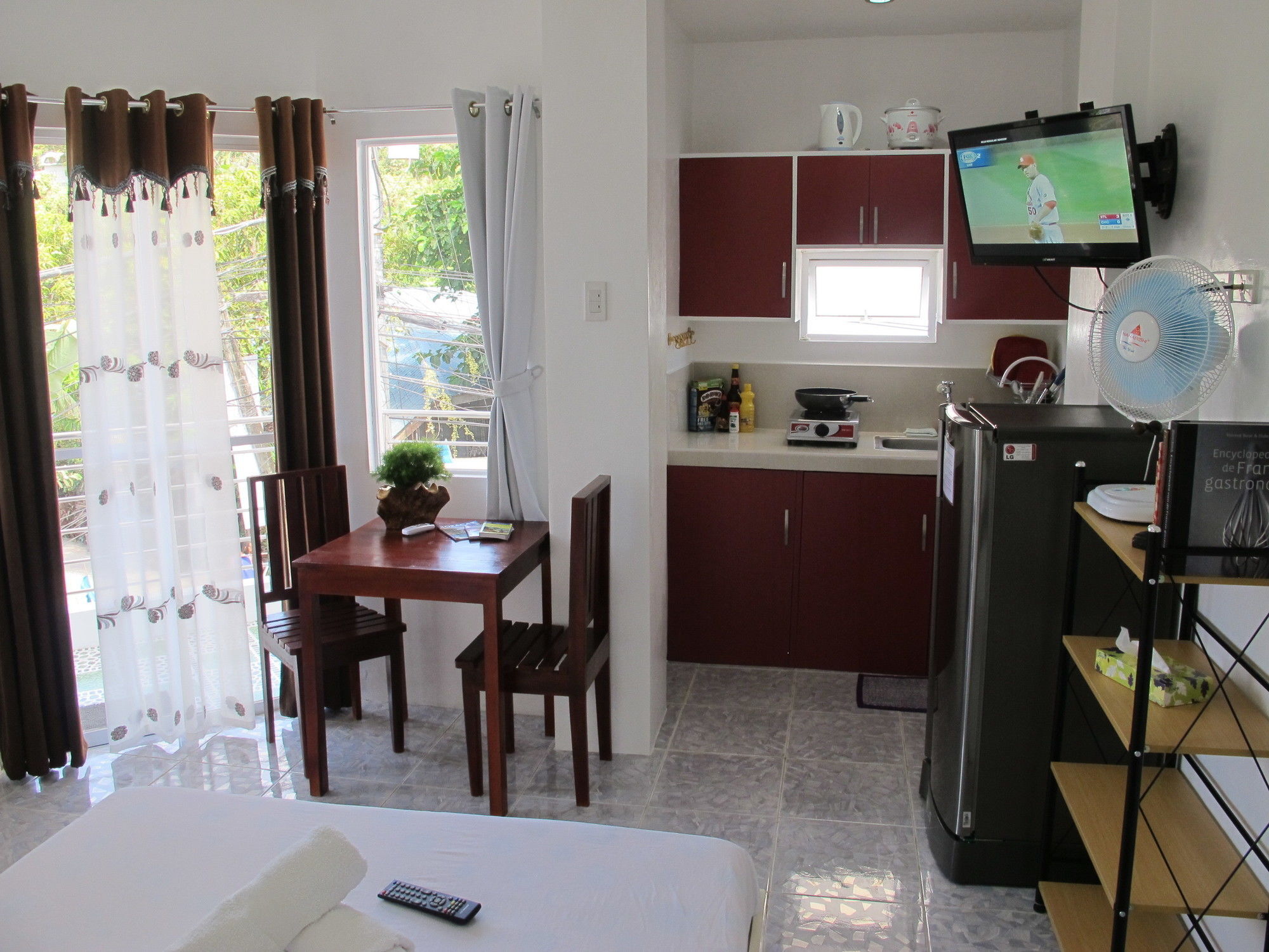 Cool Stay Inn Balabag  ภายนอก รูปภาพ
